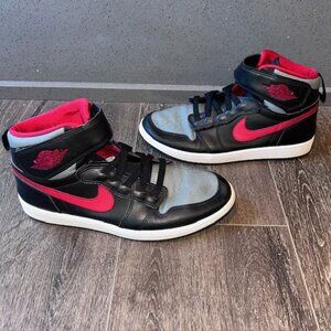 Size 11 Mens NIKE Air Jordan 1 FlyEase High Smoke Grey Black Gym Red CQ3835-006
